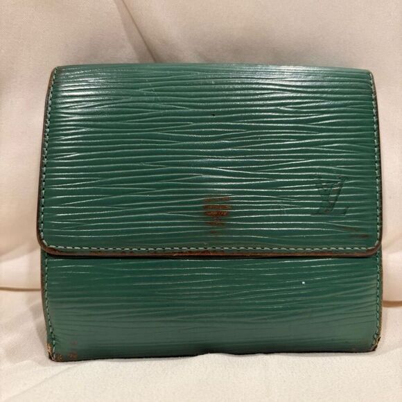 Vintage Louis Vuitton Green Epi Leather Portefeiulle Elise Wallet - Picture 1 of 11